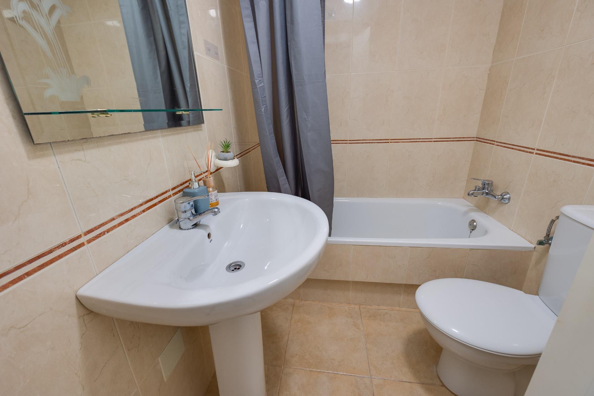 Bedroom in bungalow for sale in Torrevieja
