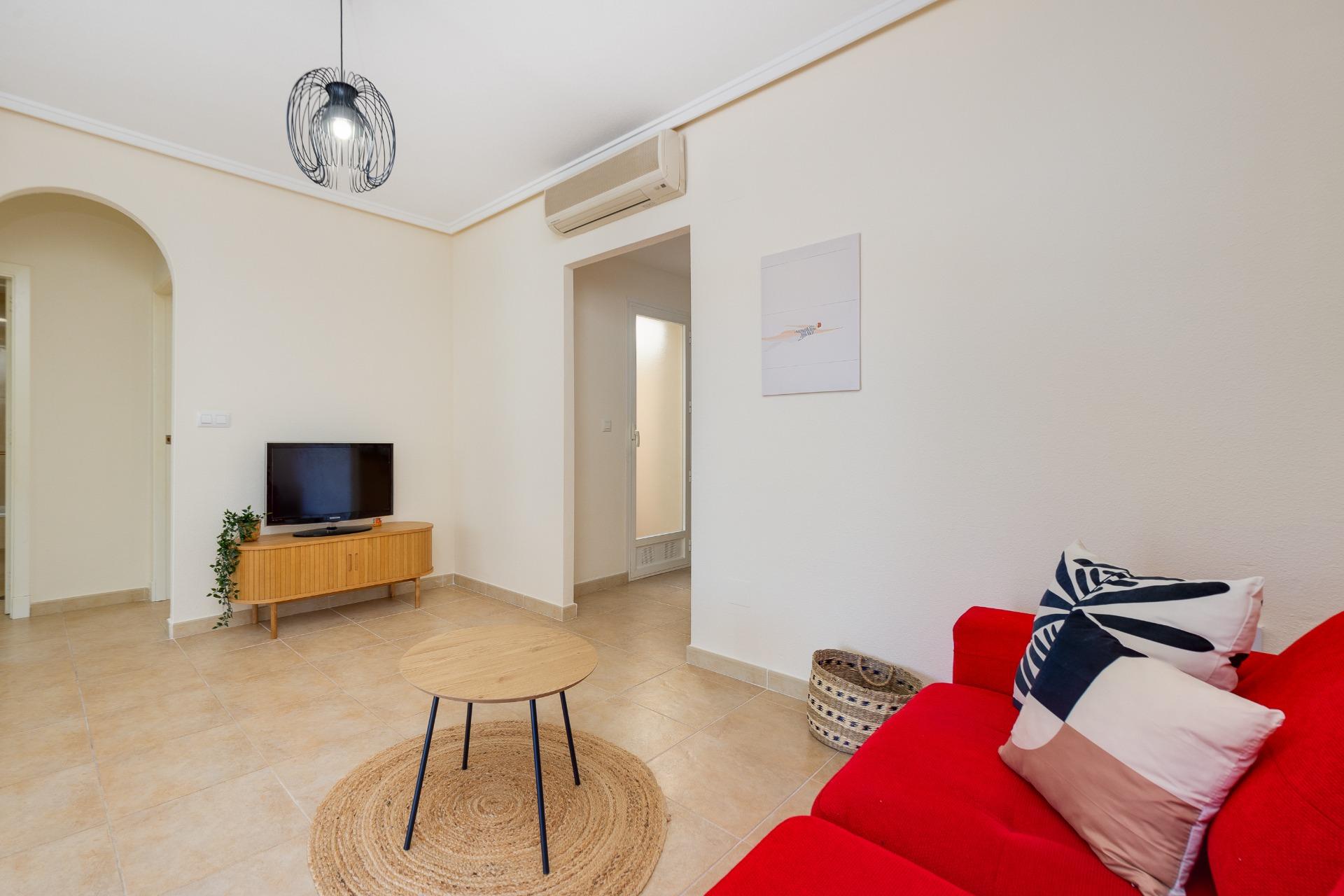 Bedroom in bungalow for sale in Torrevieja