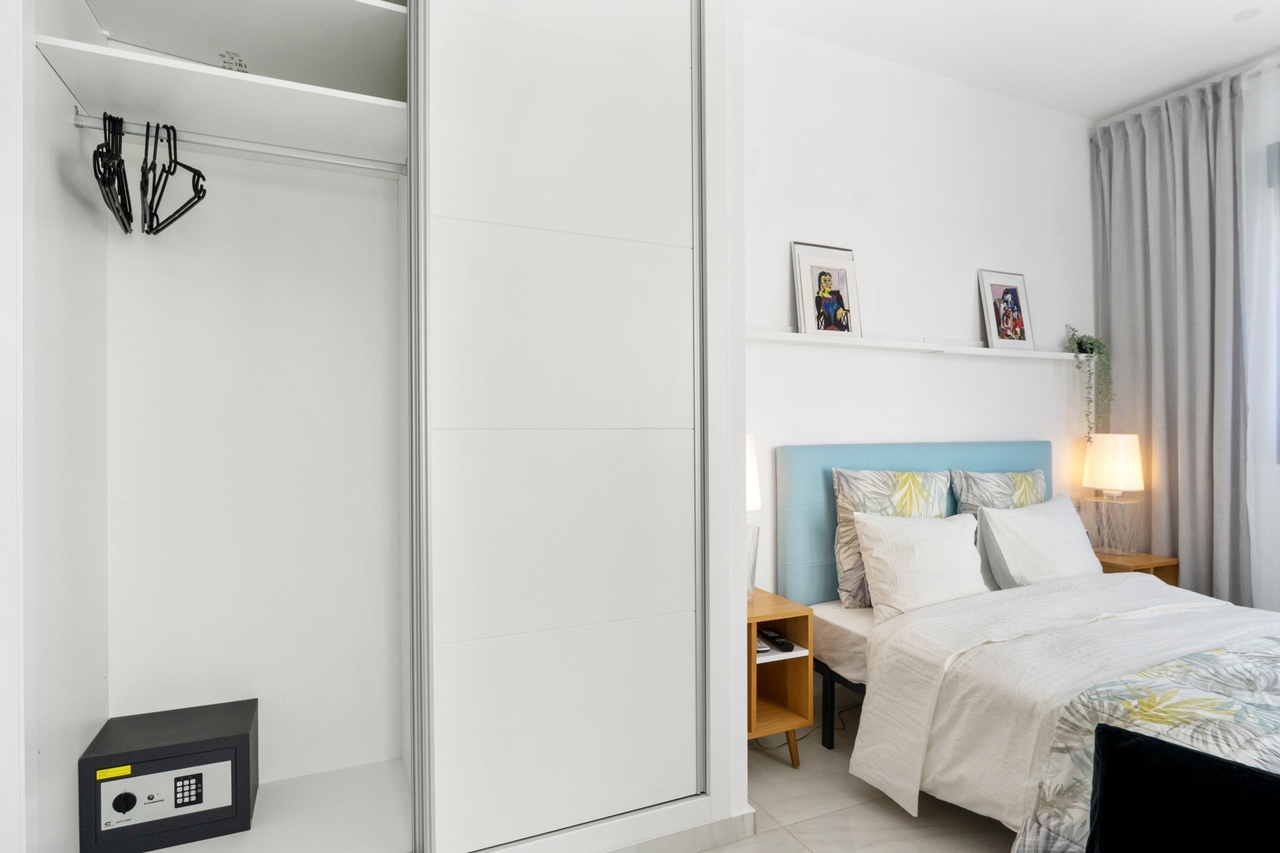 Master bedroom in terraced for sale in Villamartin