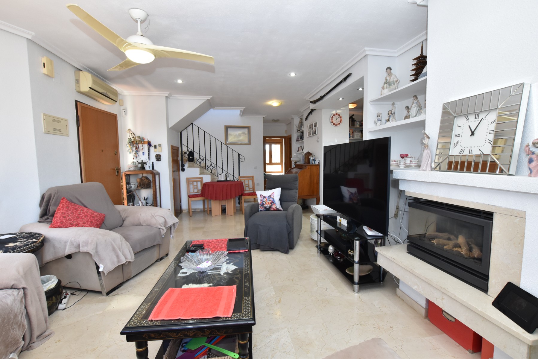 Bathroom in villa for sale in Algorfa