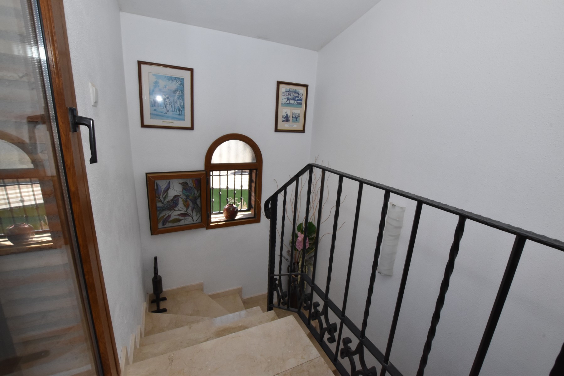 Bathroom in villa for sale in Algorfa