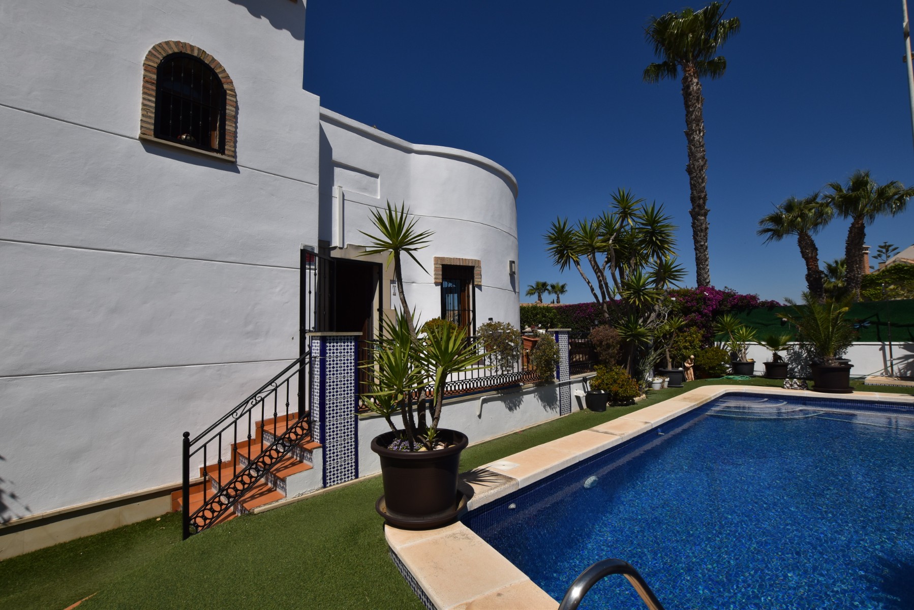 Kitchen in villa for sale in Algorfa