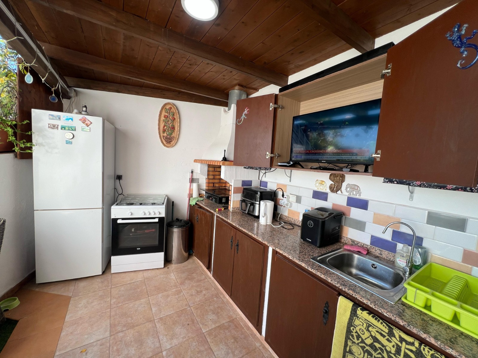 Bedroom in villa for sale in Algorfa