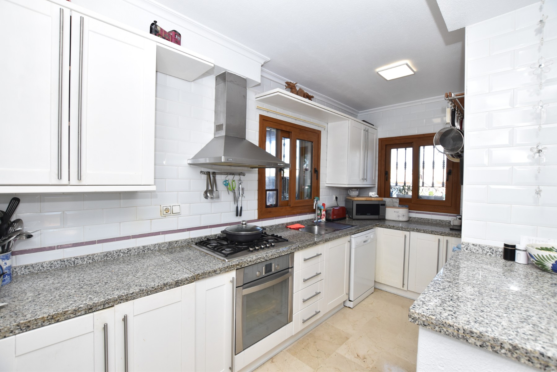 Terrace in villa for sale in Algorfa