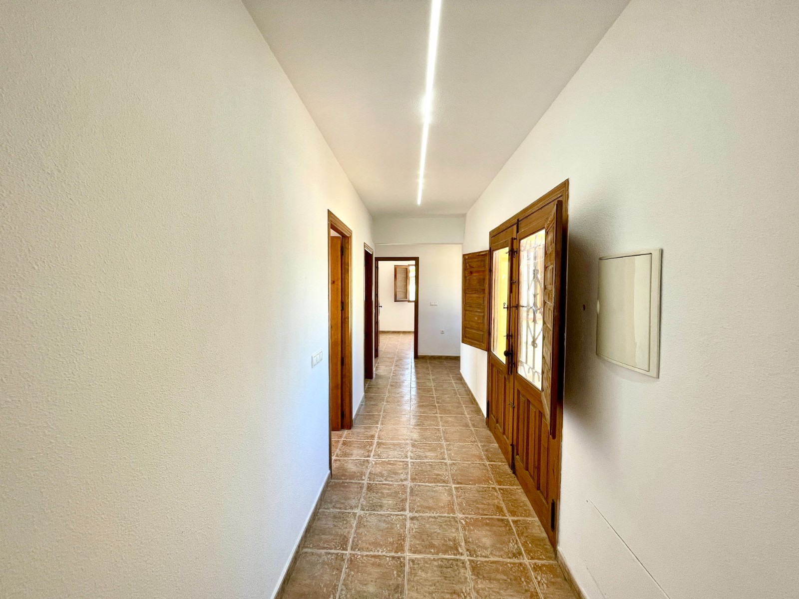 Bathroom in villa for sale in Catral