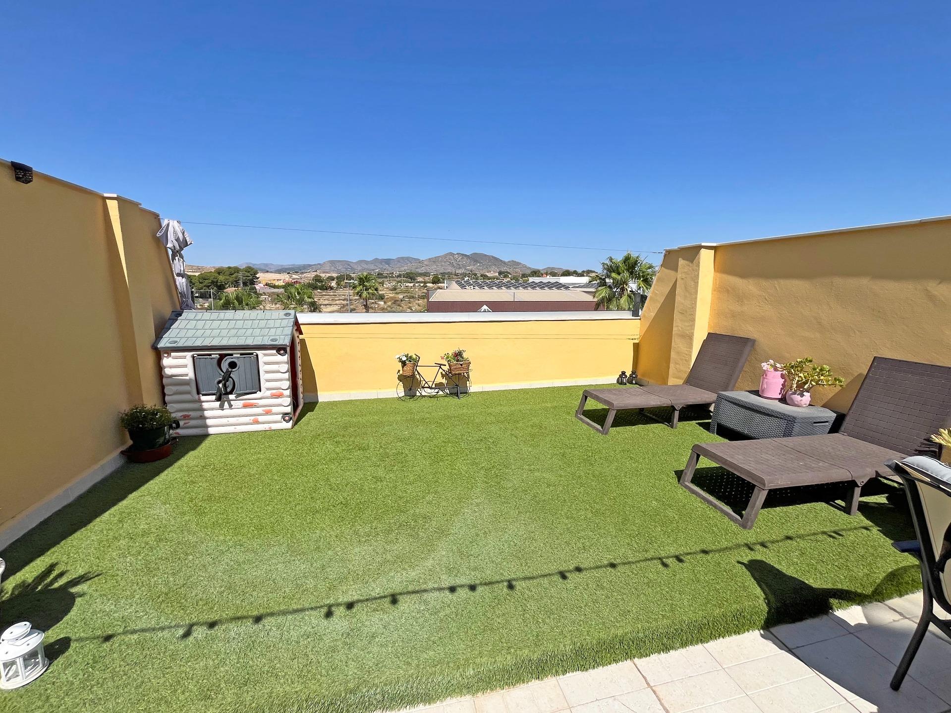 Bathroom in apartment for sale in Novelda