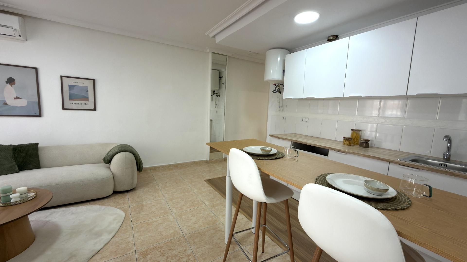 Nýjustu 2-bíða flat í kveðjulegu Torrevieja