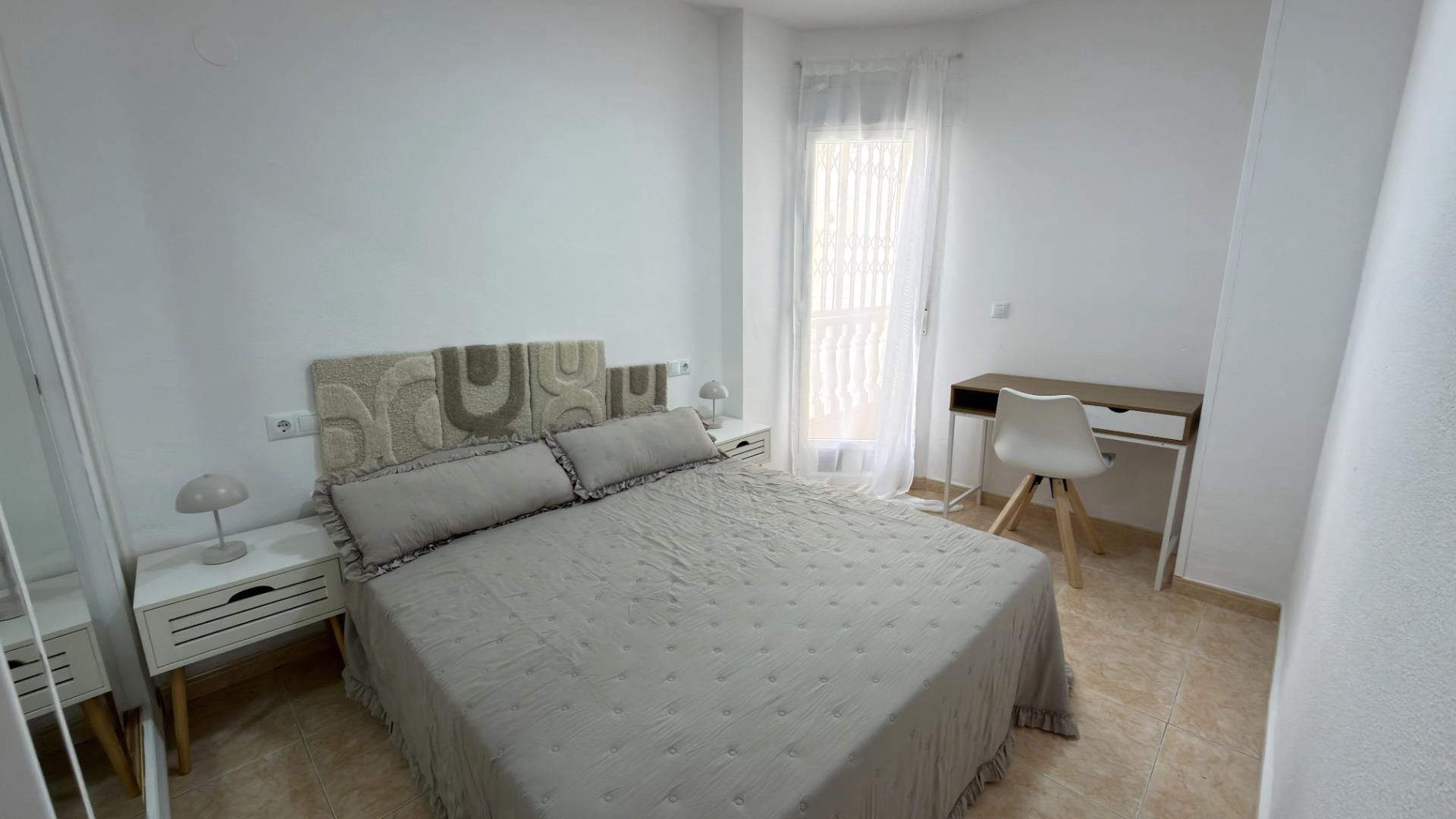 Nýjustu 2-bíða flat í kveðjulegu Torrevieja