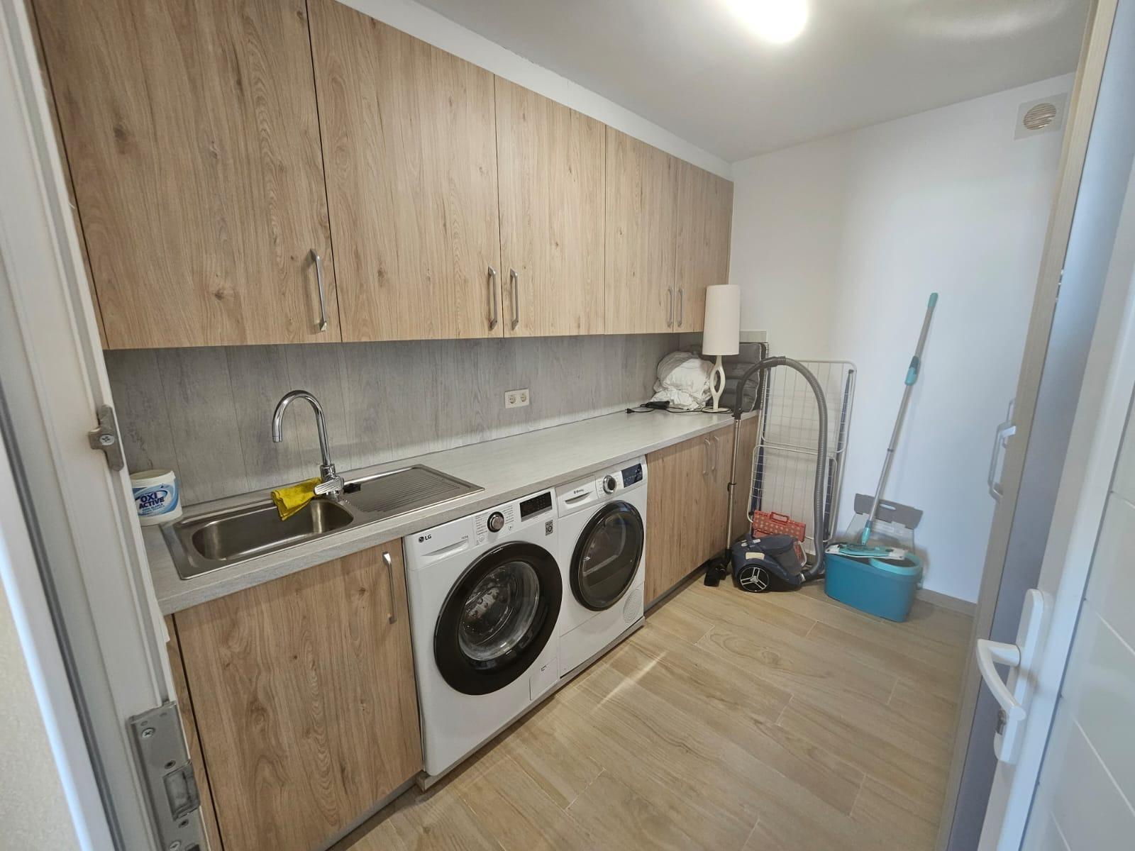 Kitchen in villa for sale in Torrevieja