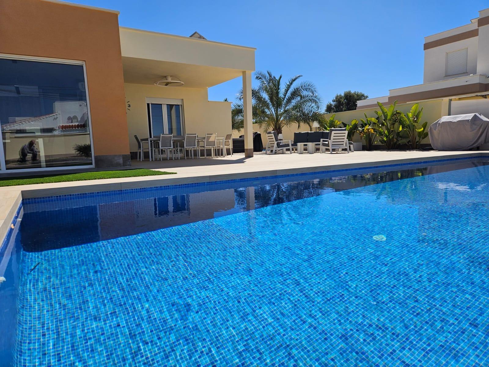 Living room in villa for sale in Torrevieja