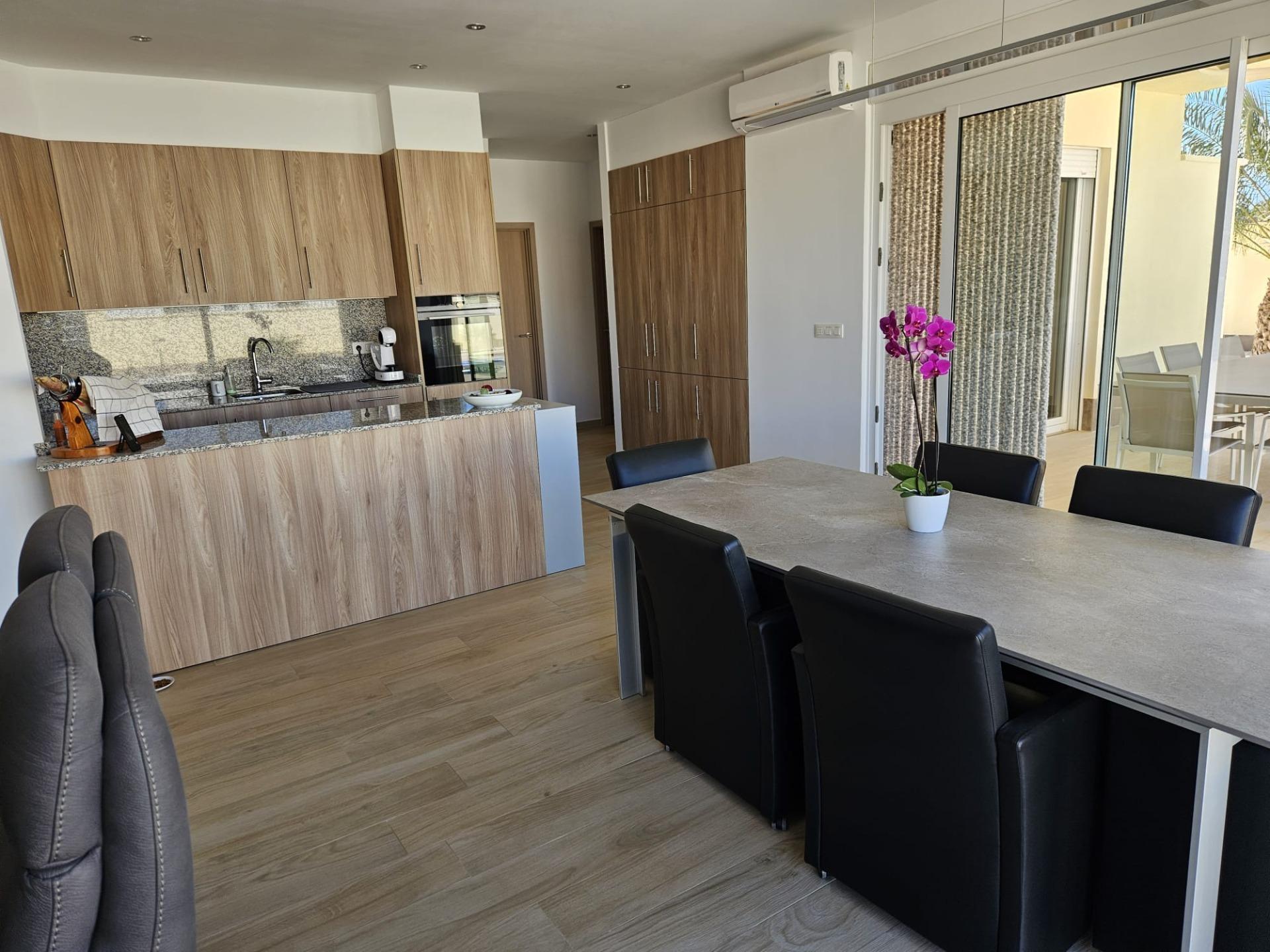 Bedroom in villa for sale in Torrevieja