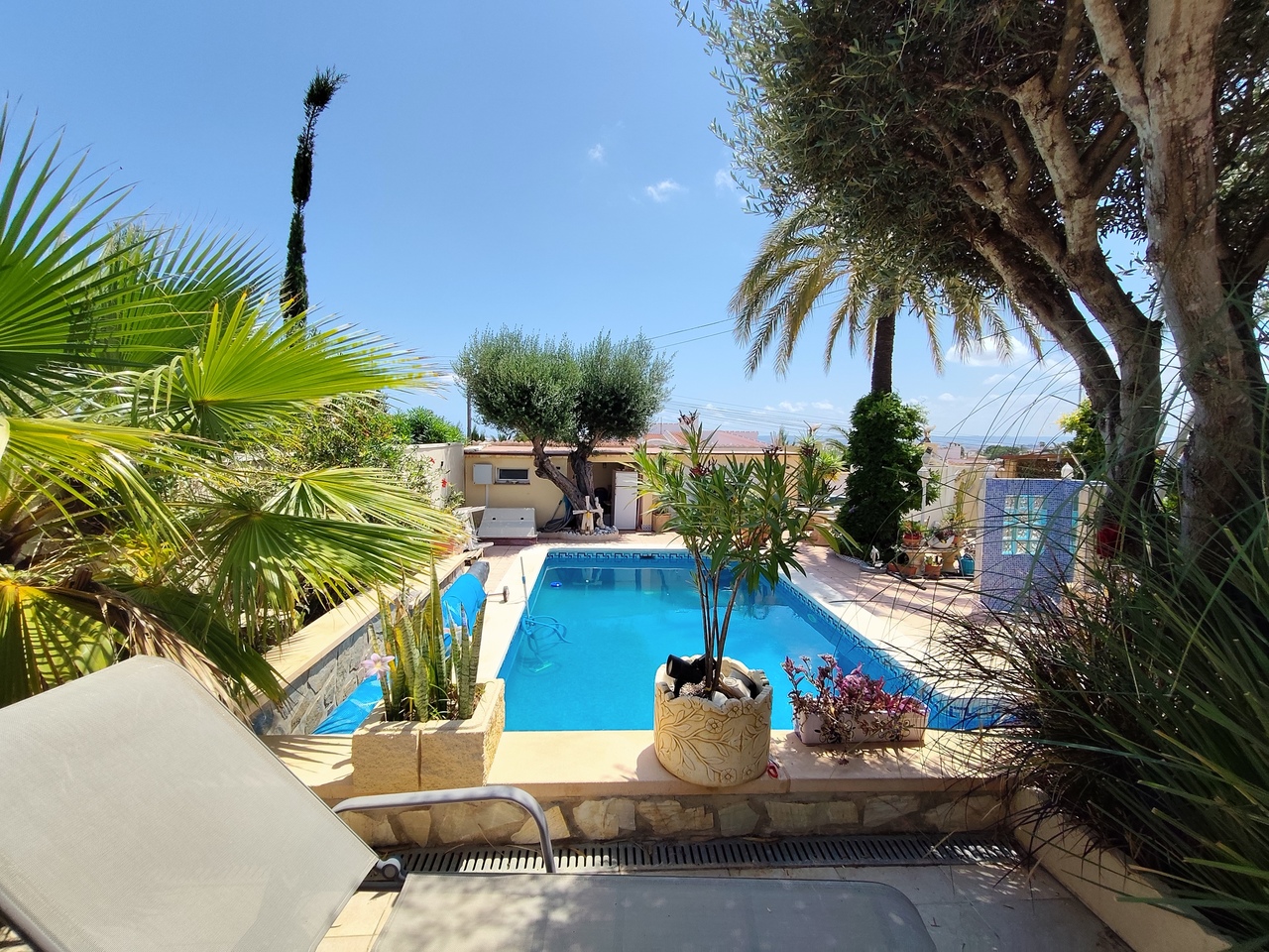 Pool area in villa for sale in Ciudad Quesada