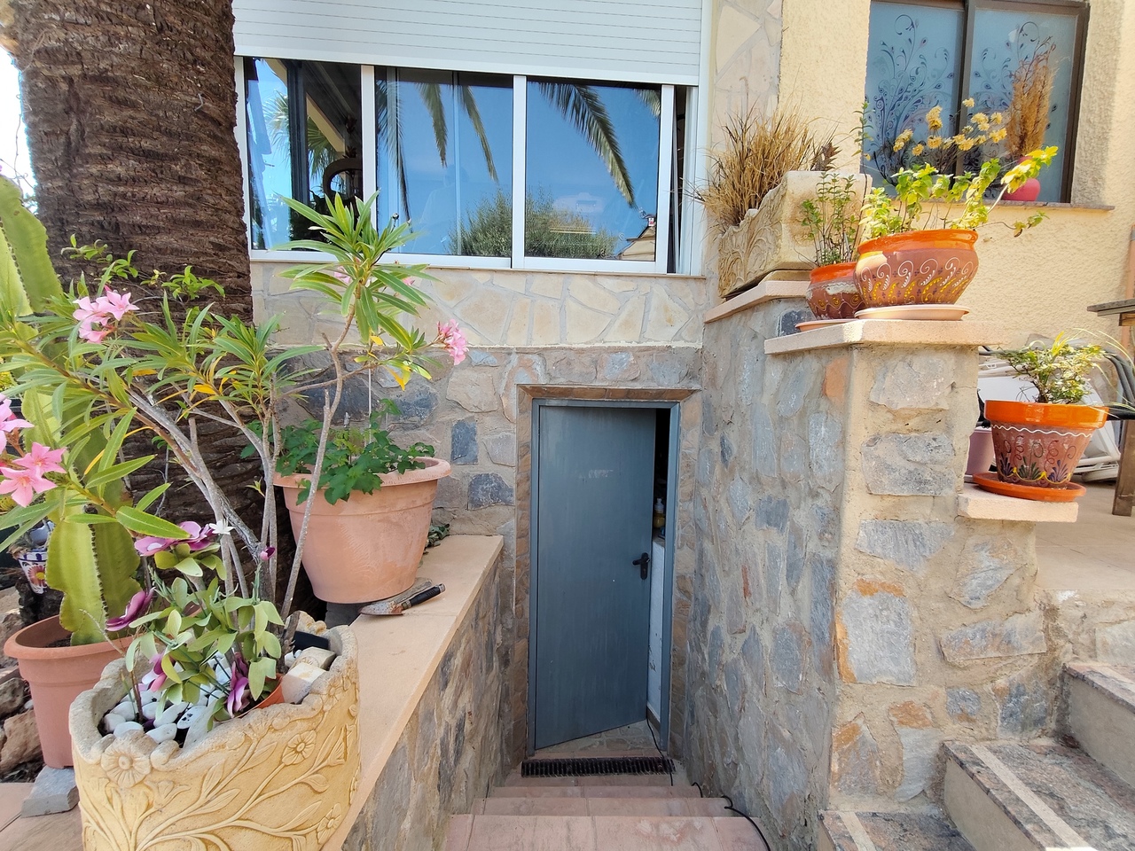 Dining area in villa for sale in Ciudad Quesada