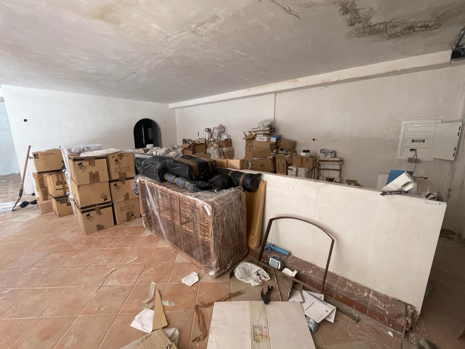Dining area in villa for sale in Torrevieja