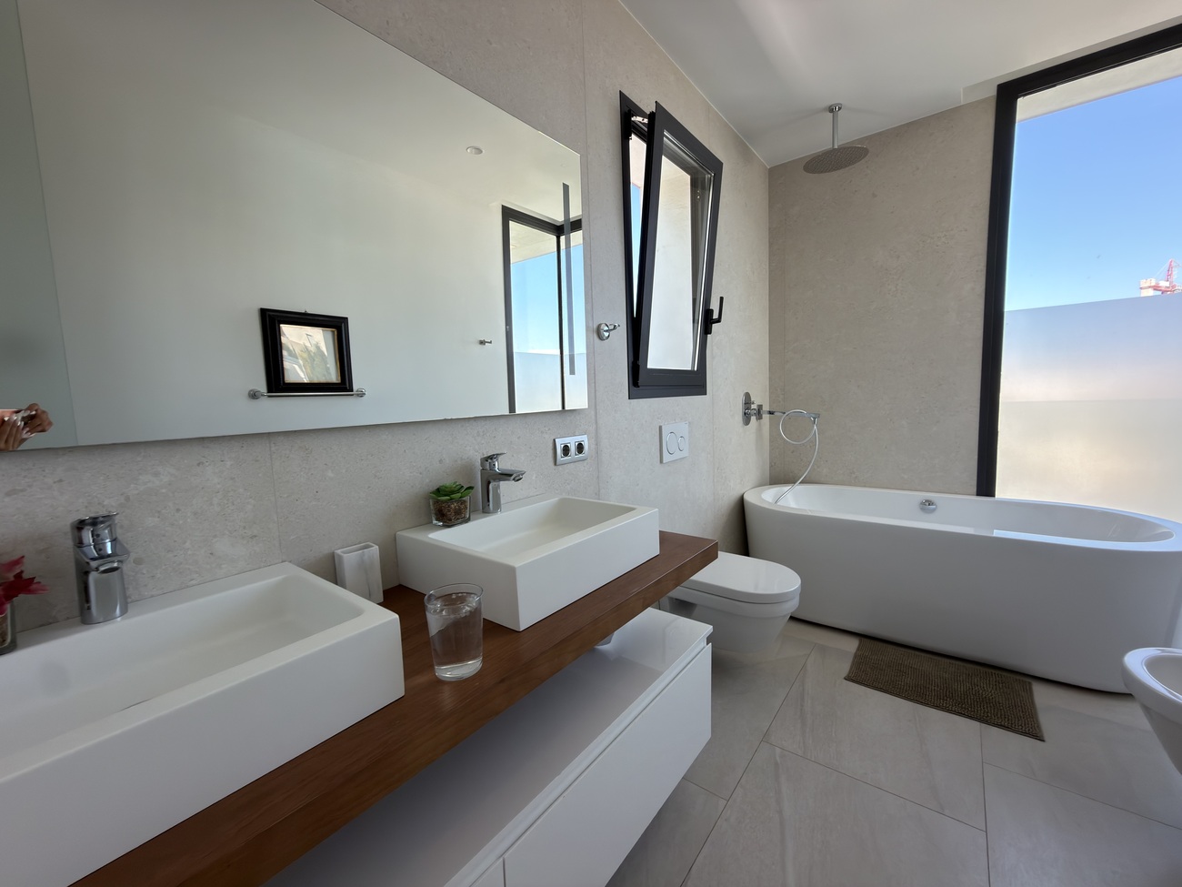 Bedroom in villa for sale in Finestrat