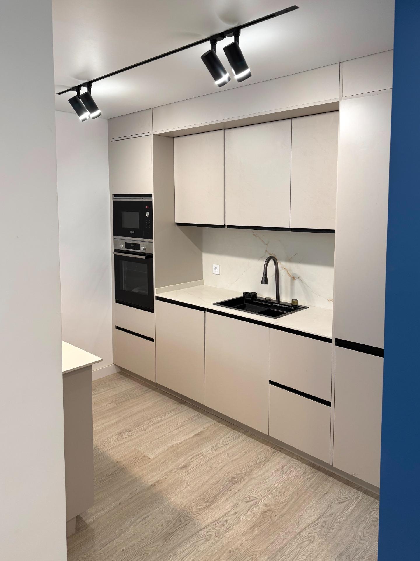 Kitchen in apartment for sale in Torrevieja