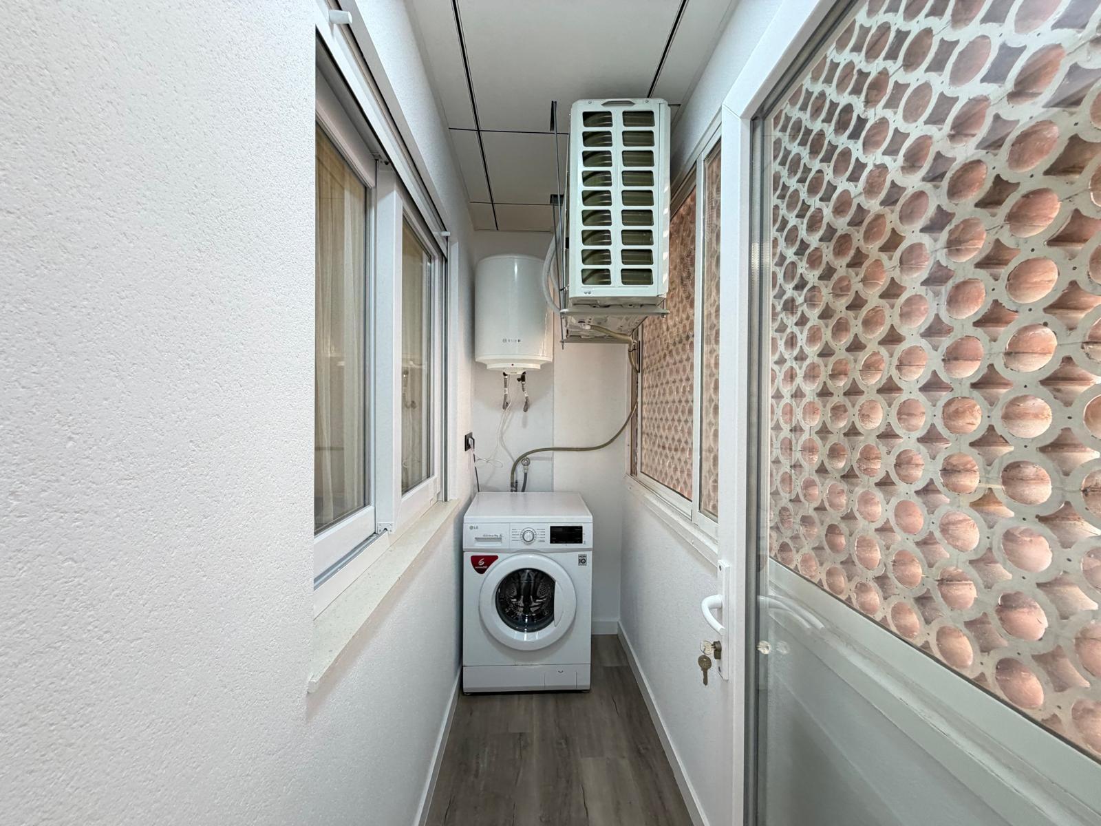 Bathroom in apartment for sale in Torrevieja