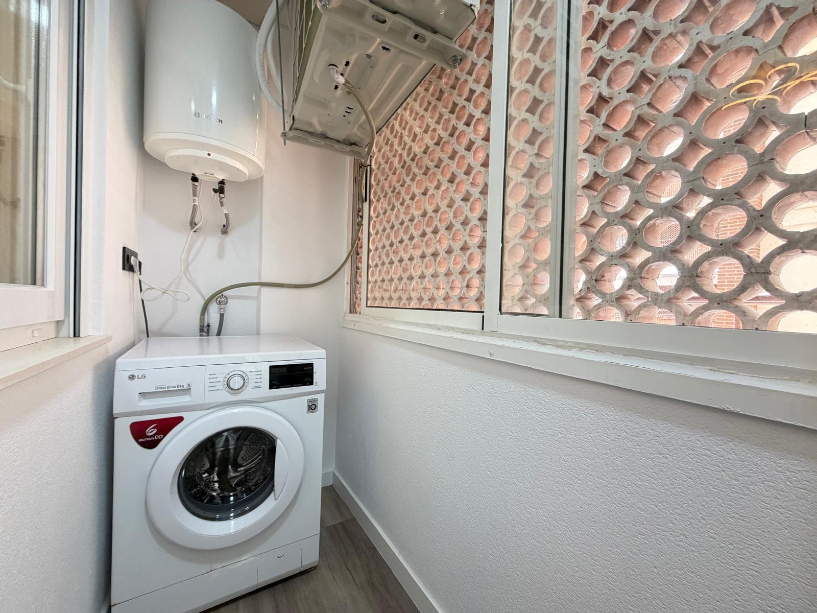 Terrace in apartment for sale in Torrevieja