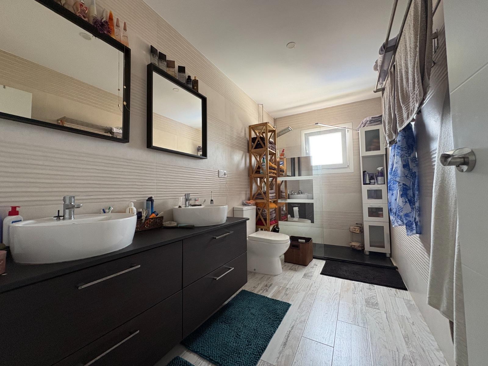 Garden in villa for sale in Torrevieja