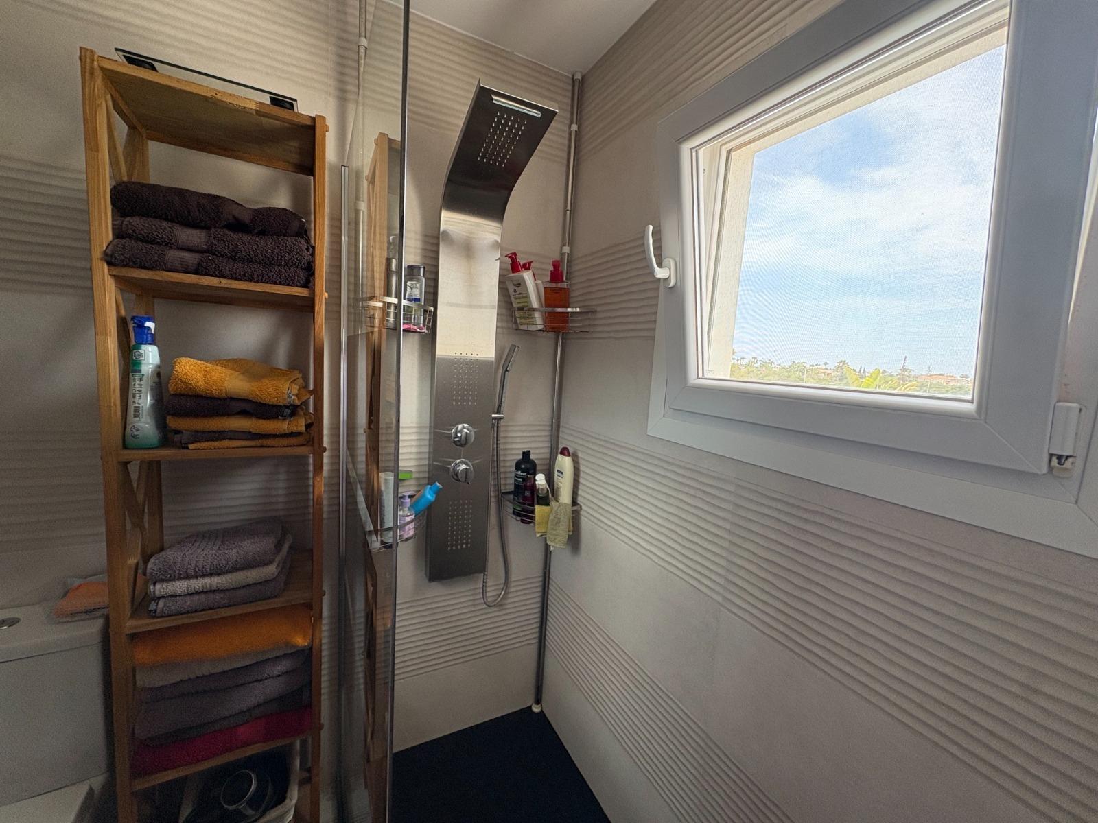 Bedroom in villa for sale in Torrevieja