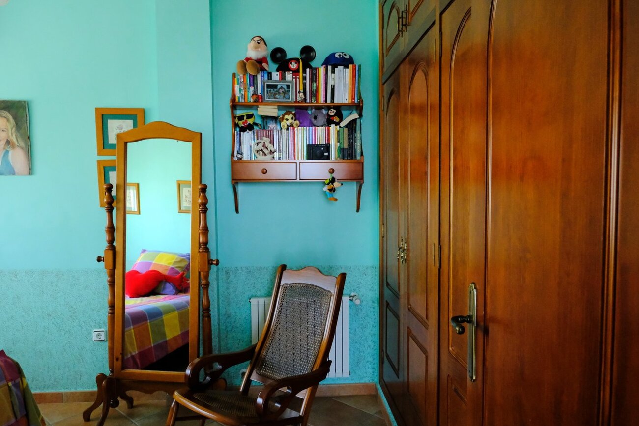 Master bedroom in finca for sale in Orihuela