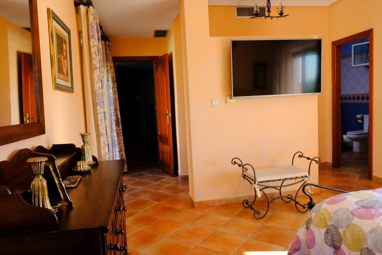 Dining area in finca for sale in Orihuela