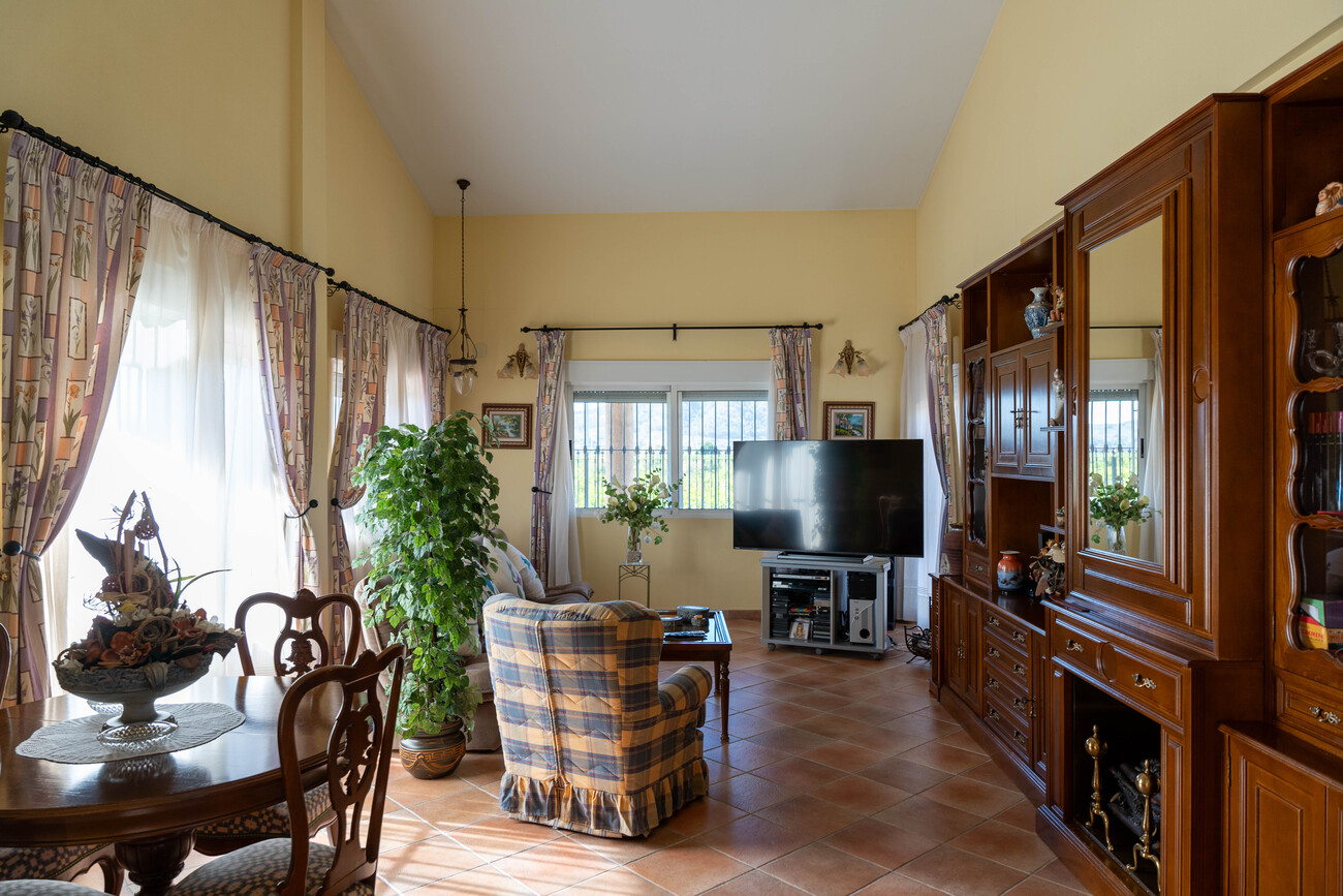 Pool area in finca for sale in Orihuela