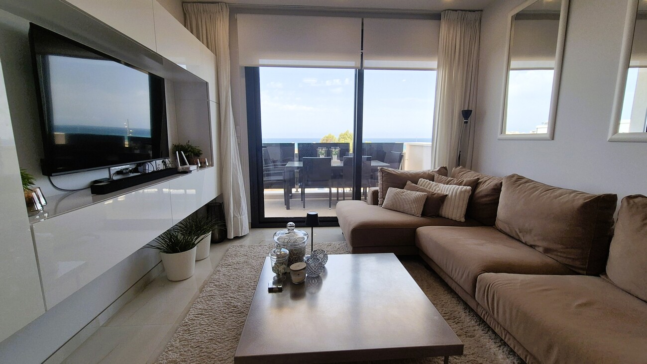 Living room in apartment for sale in Playa Flamenca
