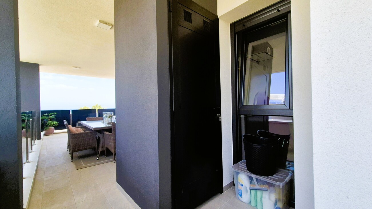Dining area in apartment for sale in Playa Flamenca