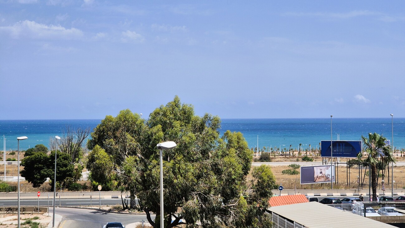 Terrace in apartment for sale in Playa Flamenca