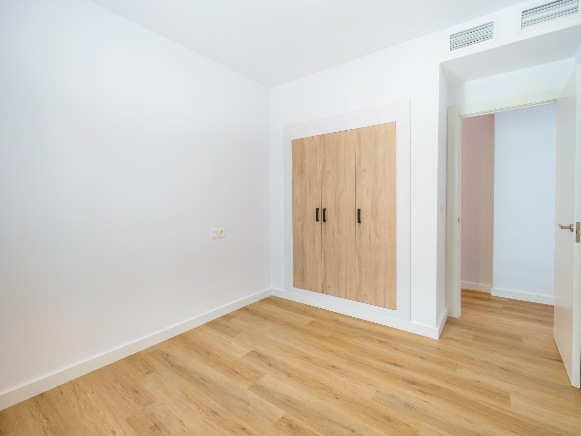 Terrace in apartment for sale in Torrevieja