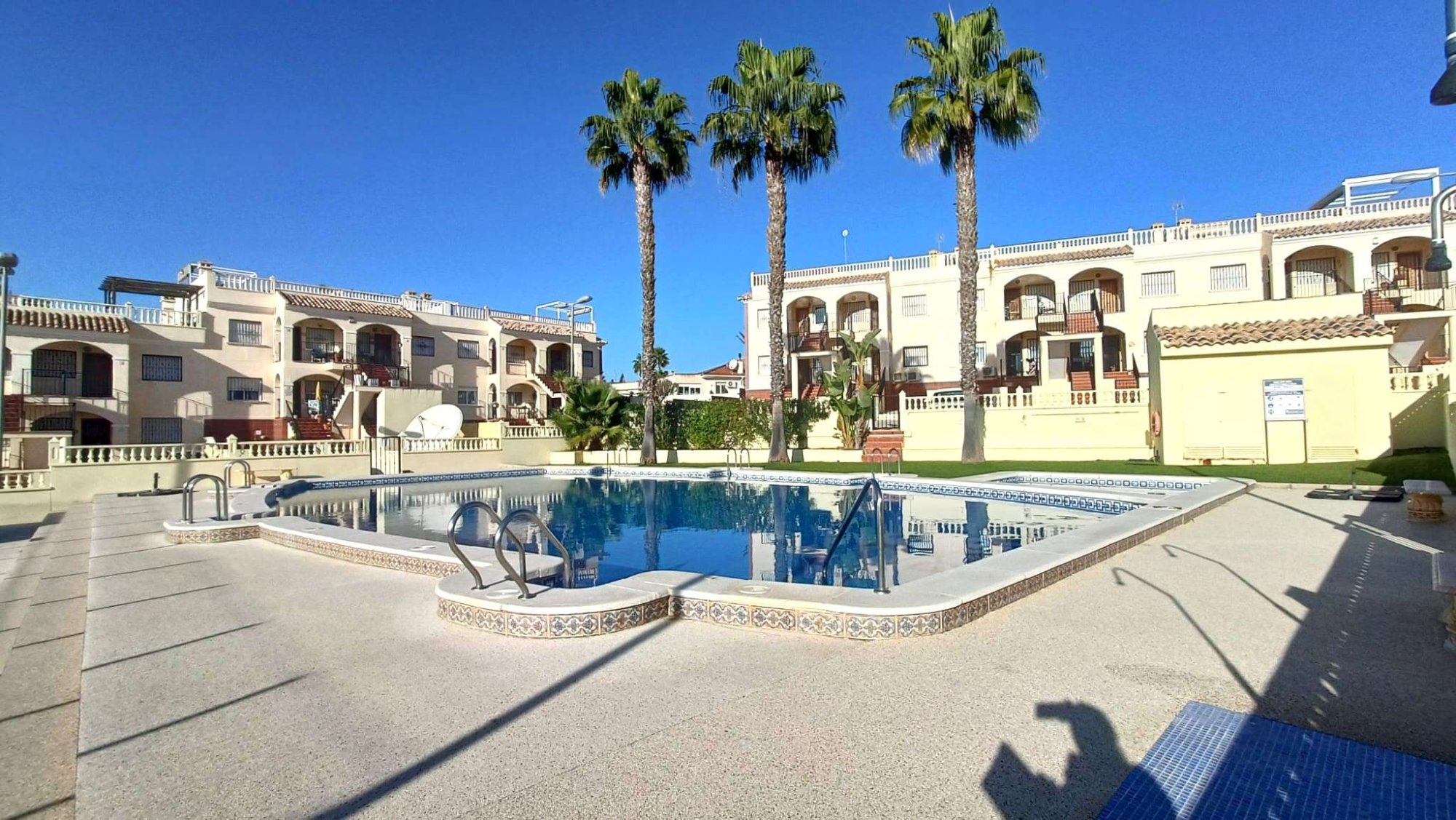Pool area in bungalow for sale in Algorfa