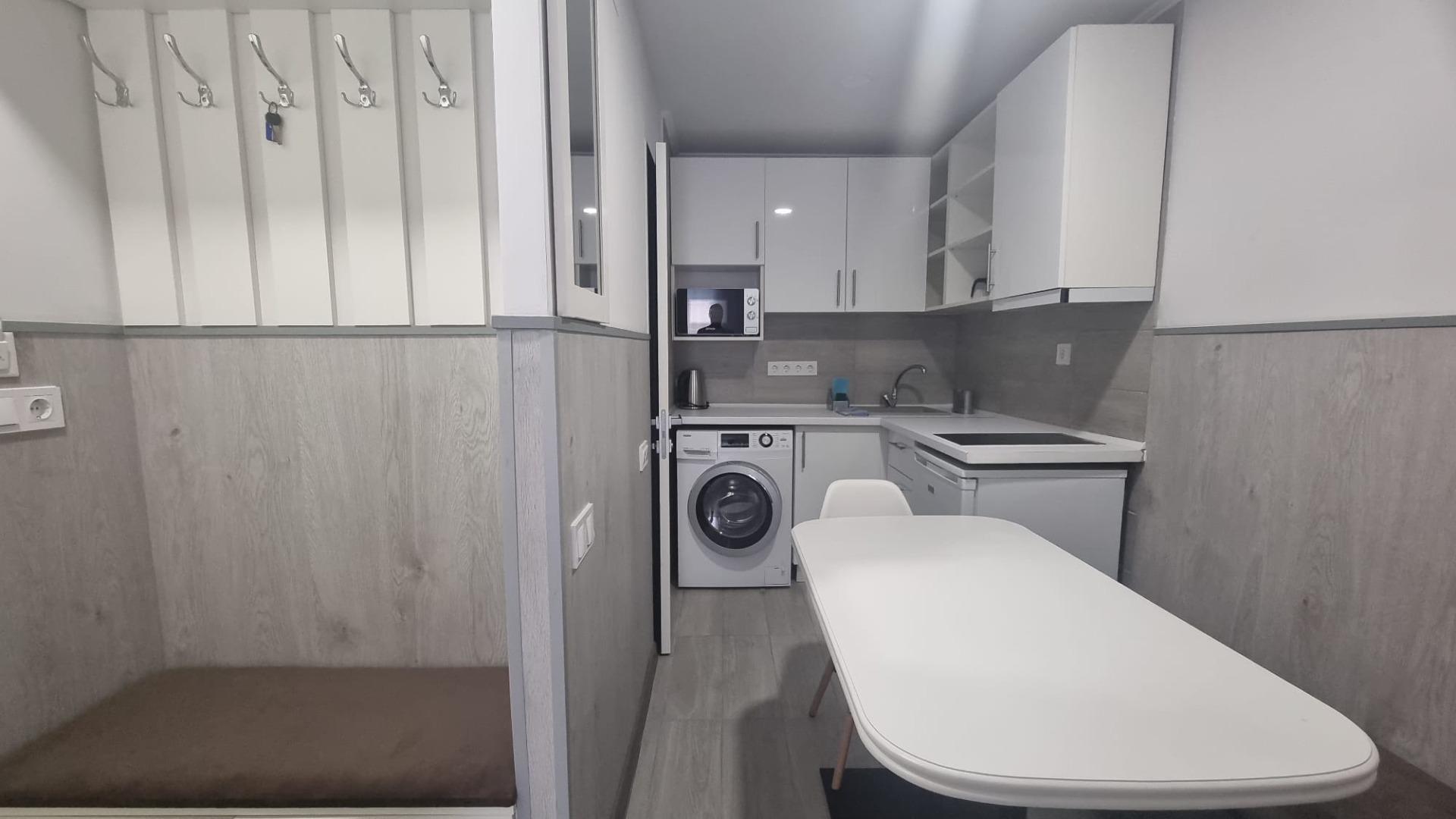 Bedroom in apartment for sale in Torrevieja