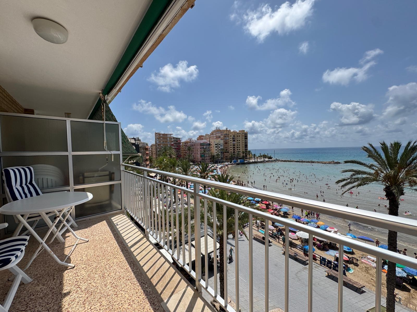 Terrace in apartment for sale in Torrevieja