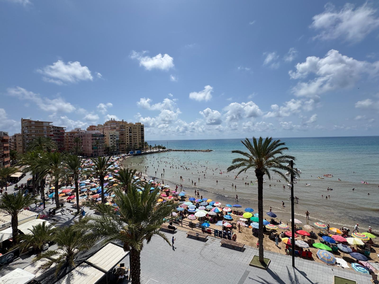 Dining area in apartment for sale in Torrevieja