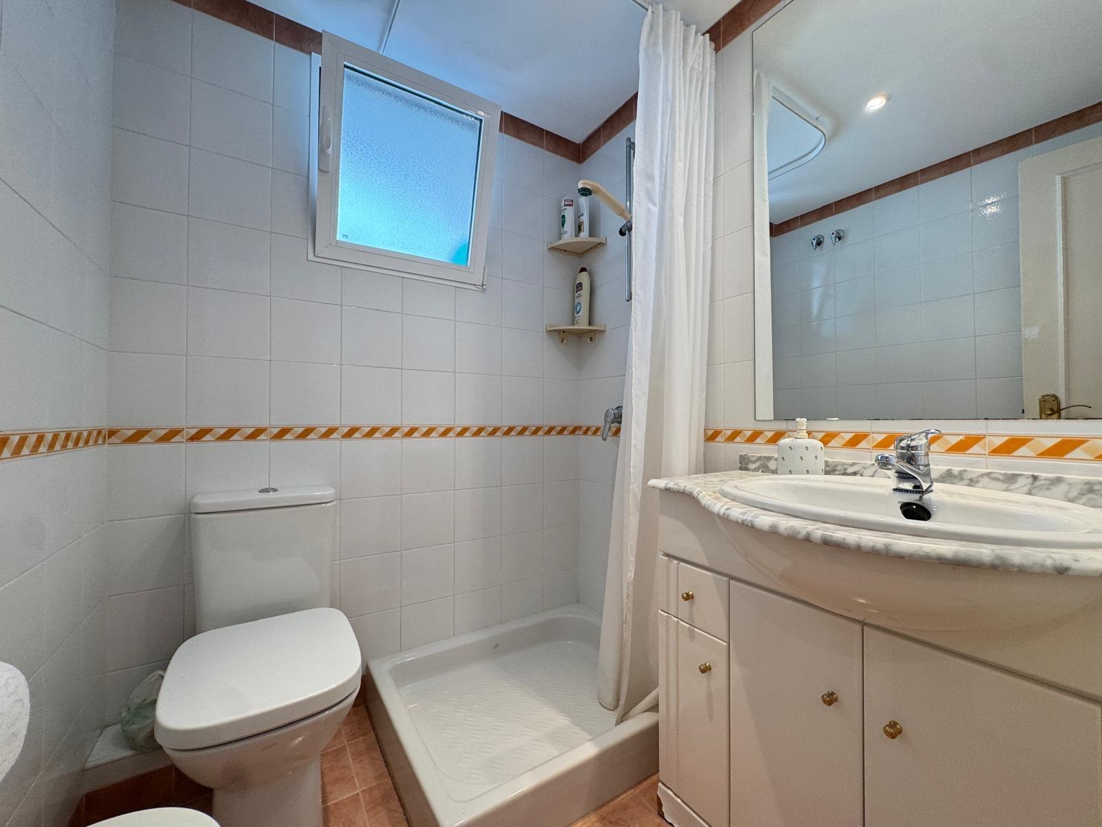 Master bedroom in apartment for sale in Torrevieja