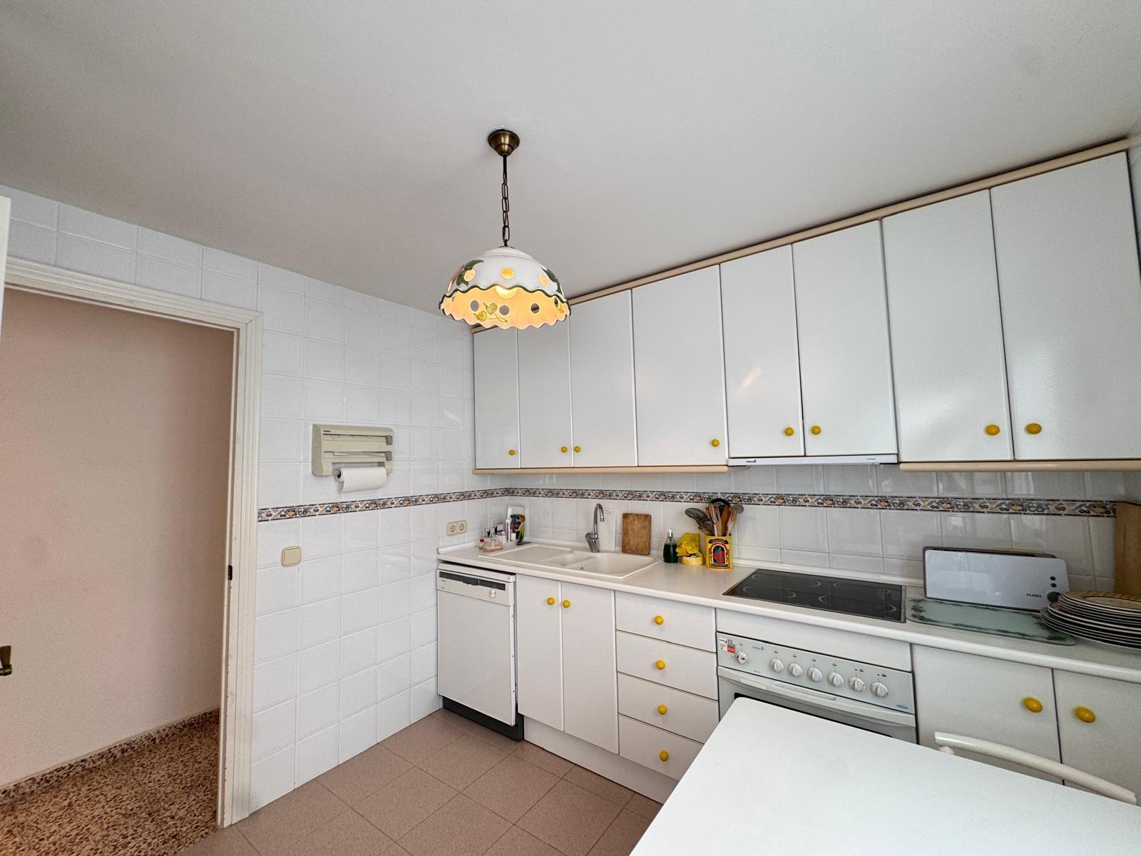 Bedroom in apartment for sale in Torrevieja