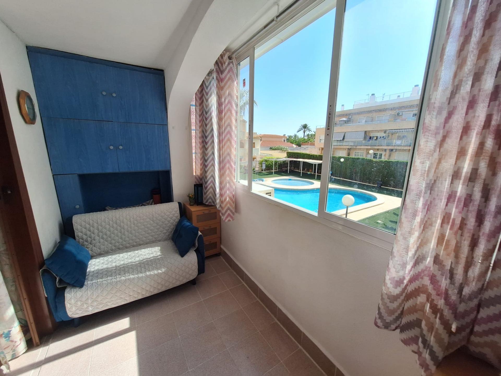Master bedroom in apartment for sale in Torrevieja