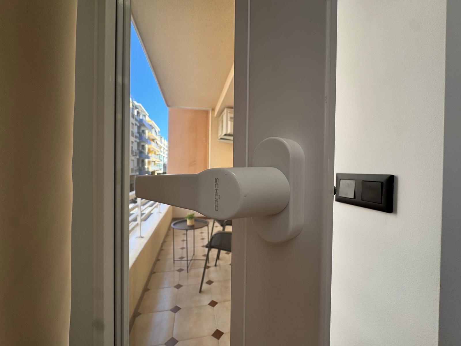 Living room in apartment for sale in Torrevieja