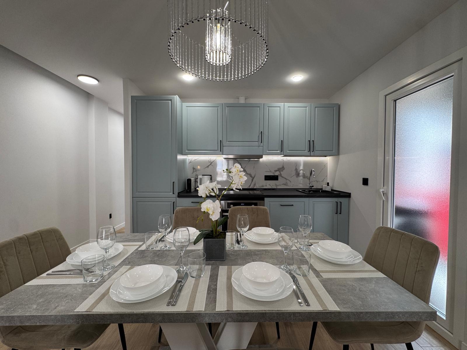Bedroom in apartment for sale in Torrevieja