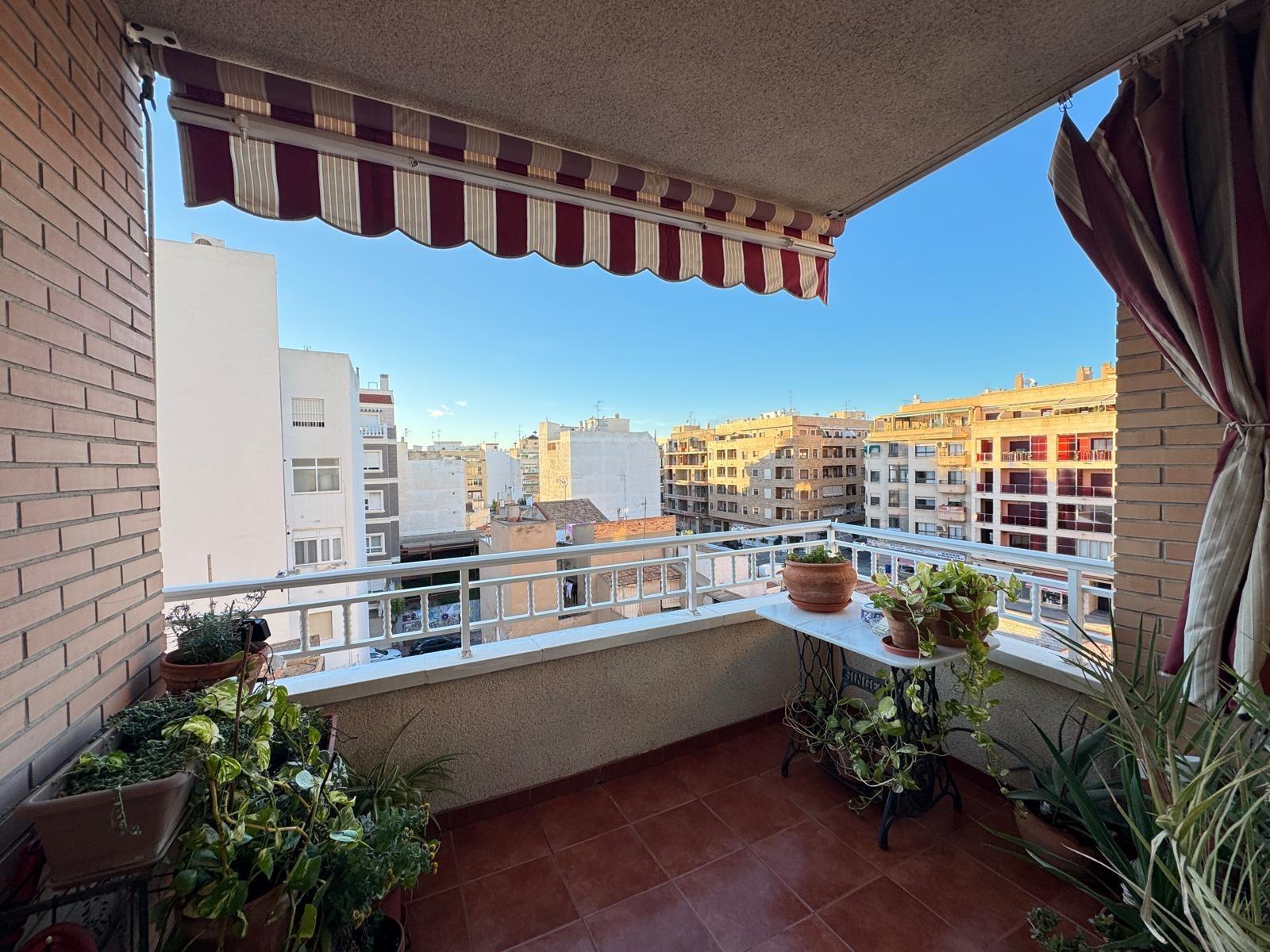 Living room in apartment for sale in Torrevieja