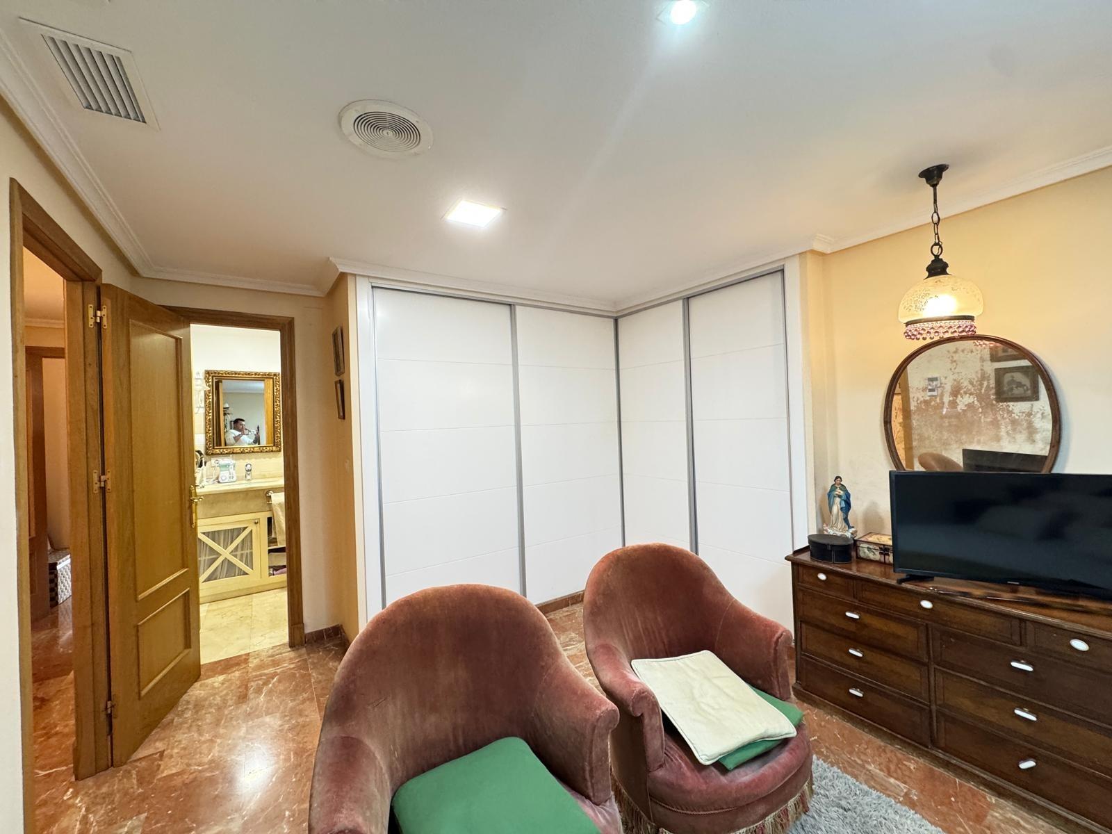 Kitchen in apartment for sale in Torrevieja
