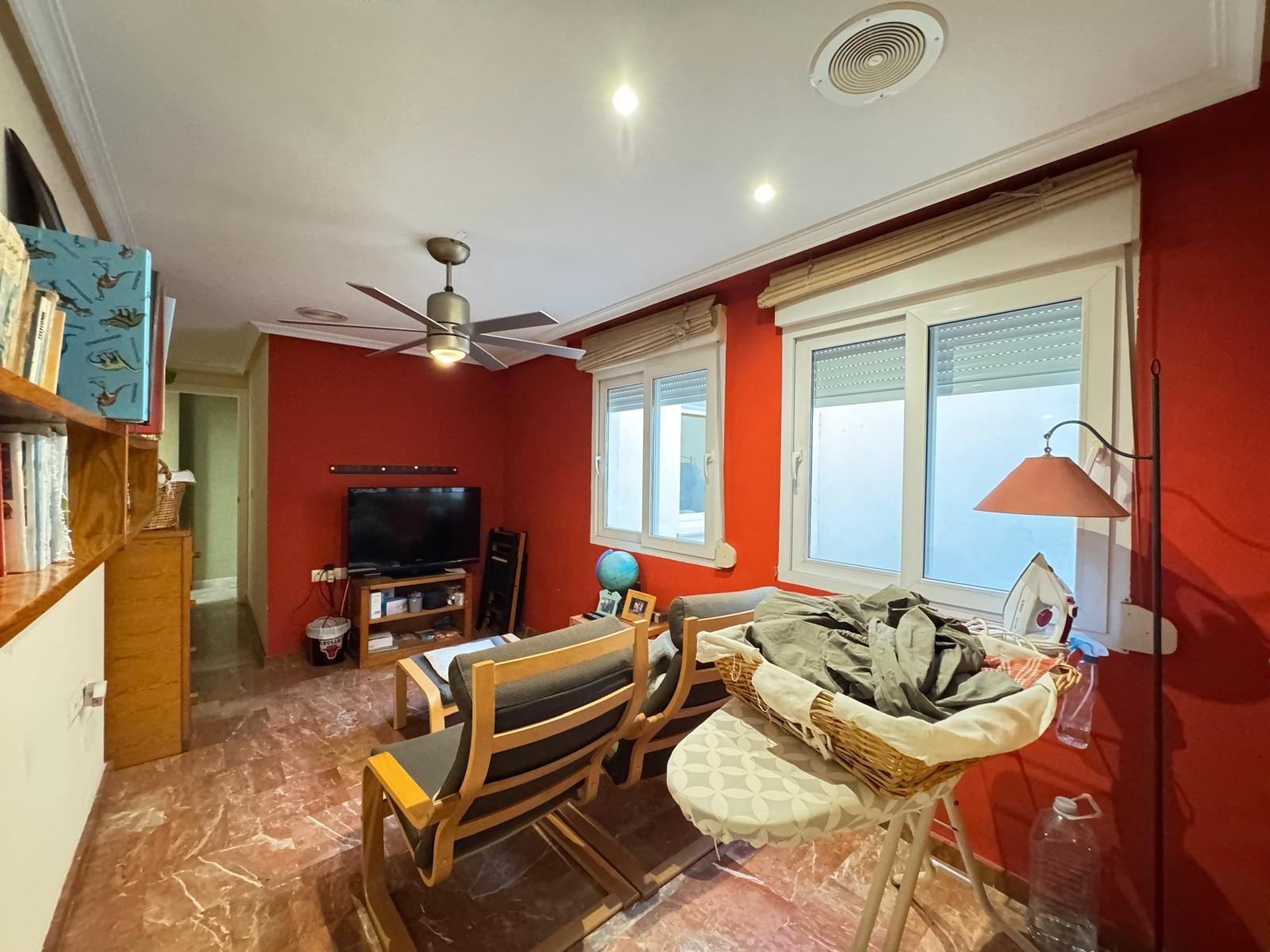 Dining area in apartment for sale in Torrevieja