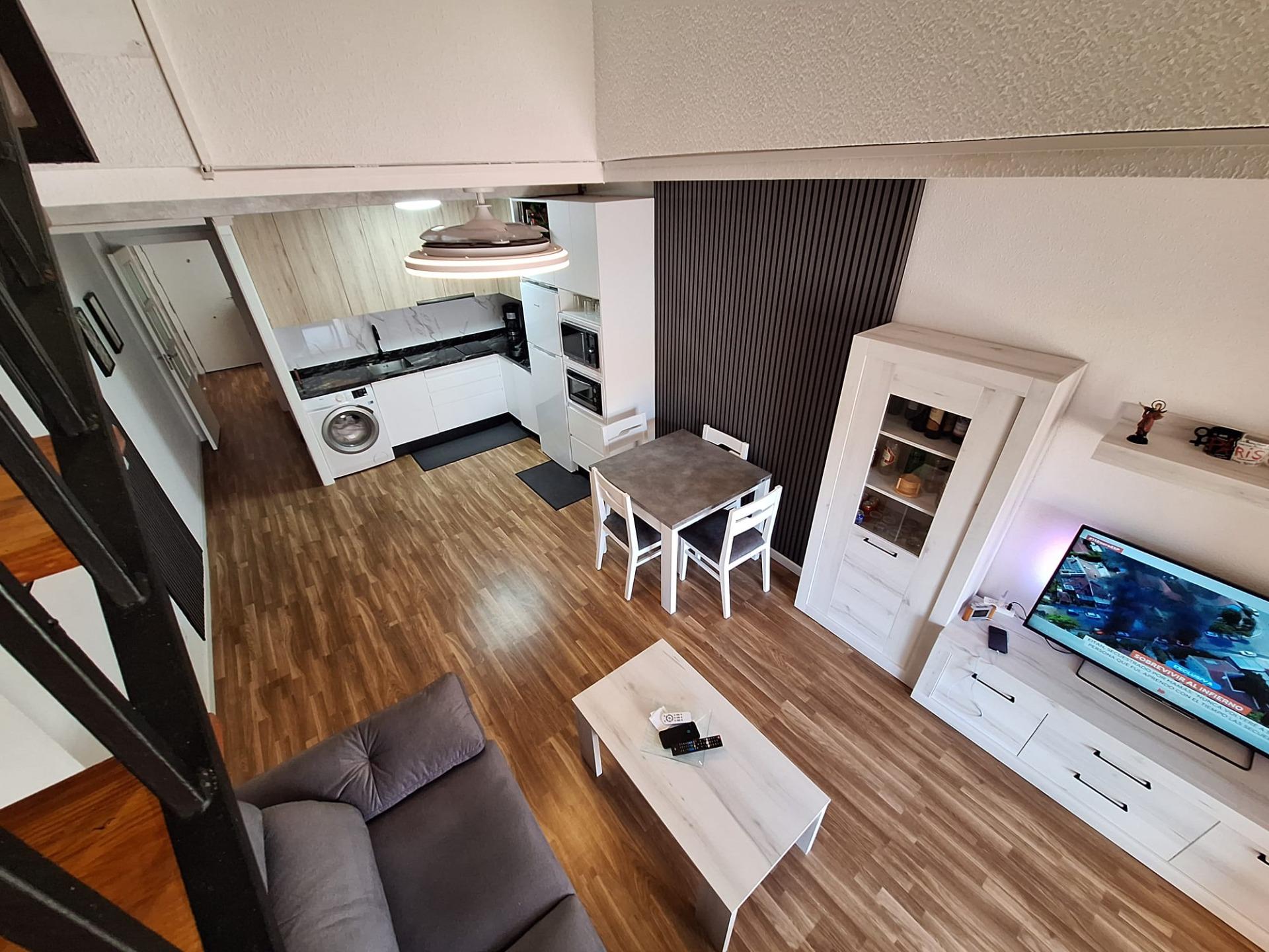 Master bedroom in apartment for sale in Torrevieja