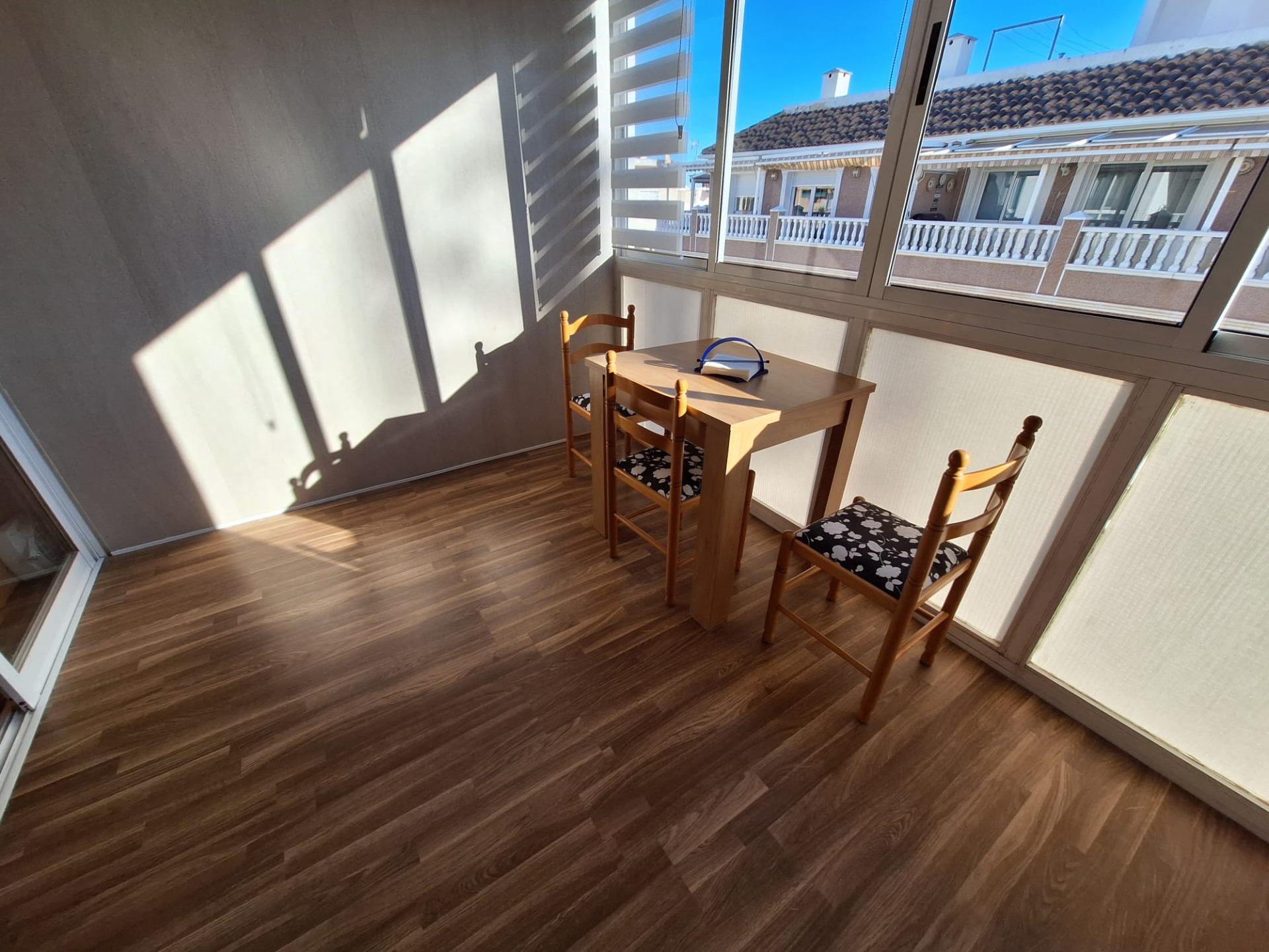 Kitchen in apartment for sale in Torrevieja