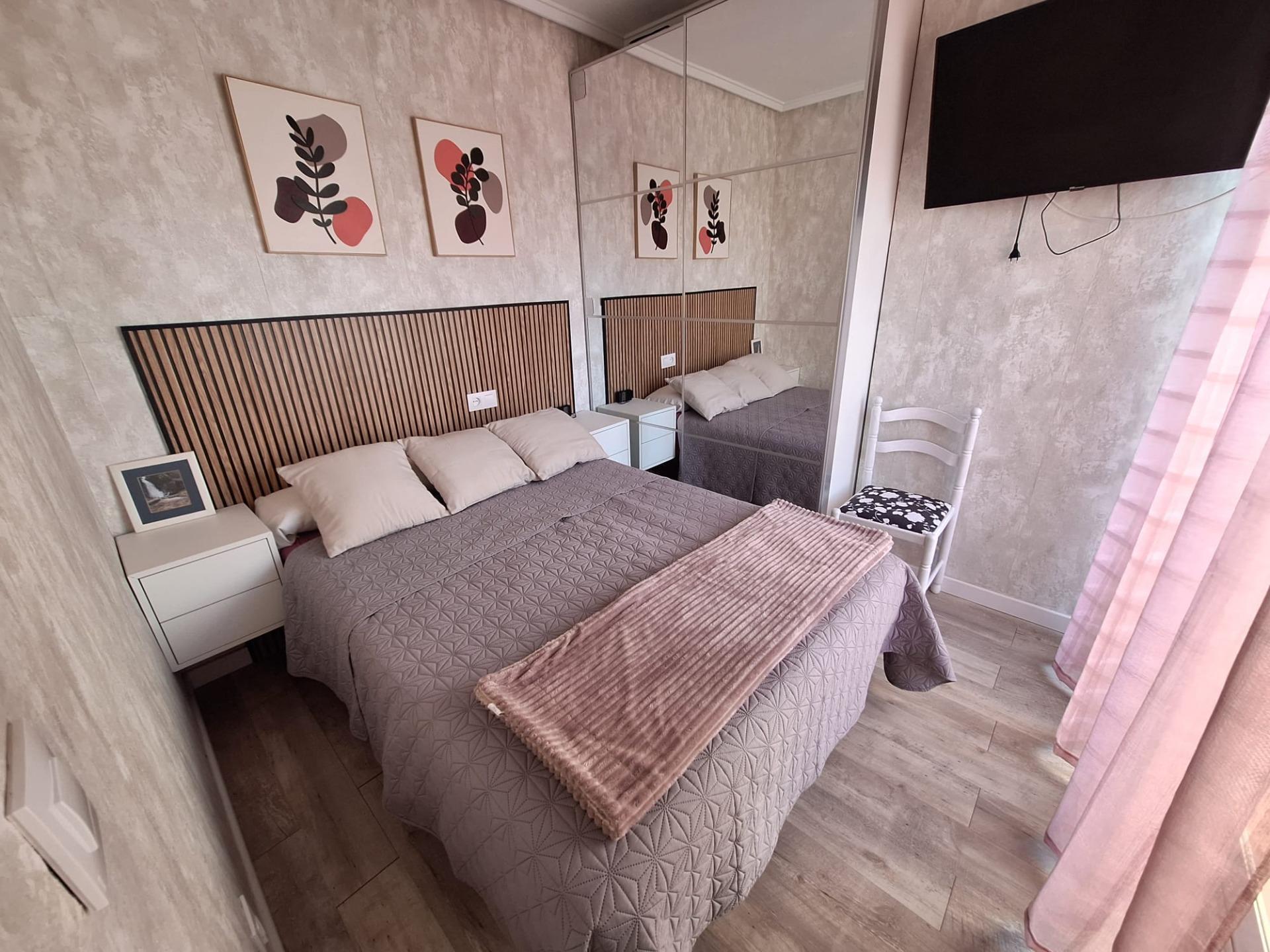 Living room in apartment for sale in Torrevieja