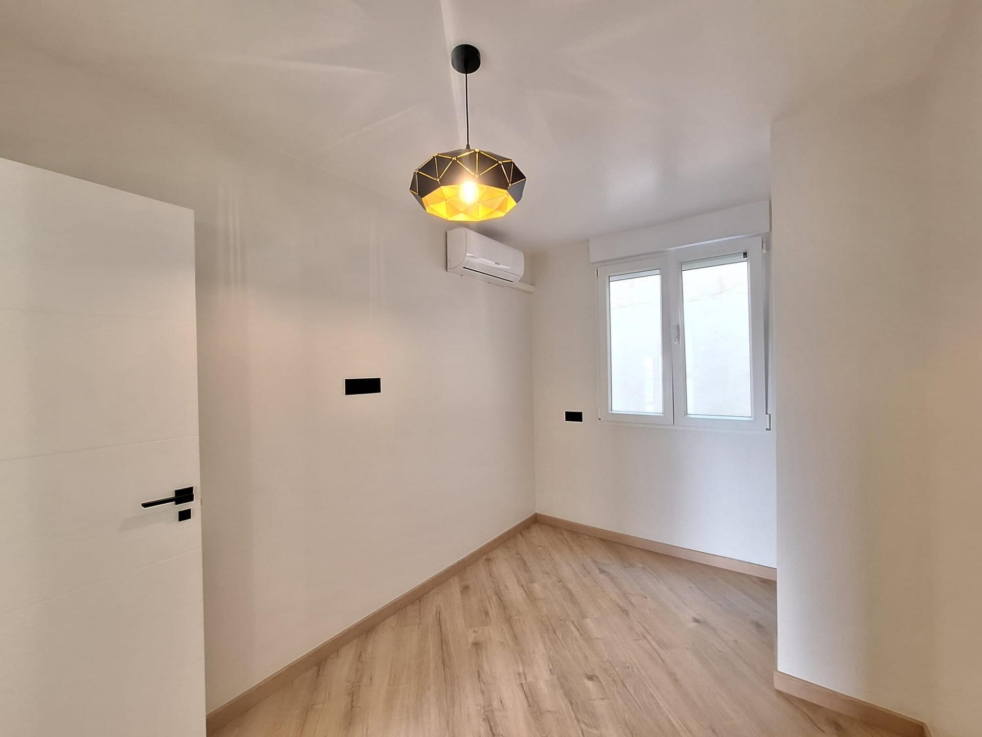 Kitchen in apartment for sale in Torrevieja