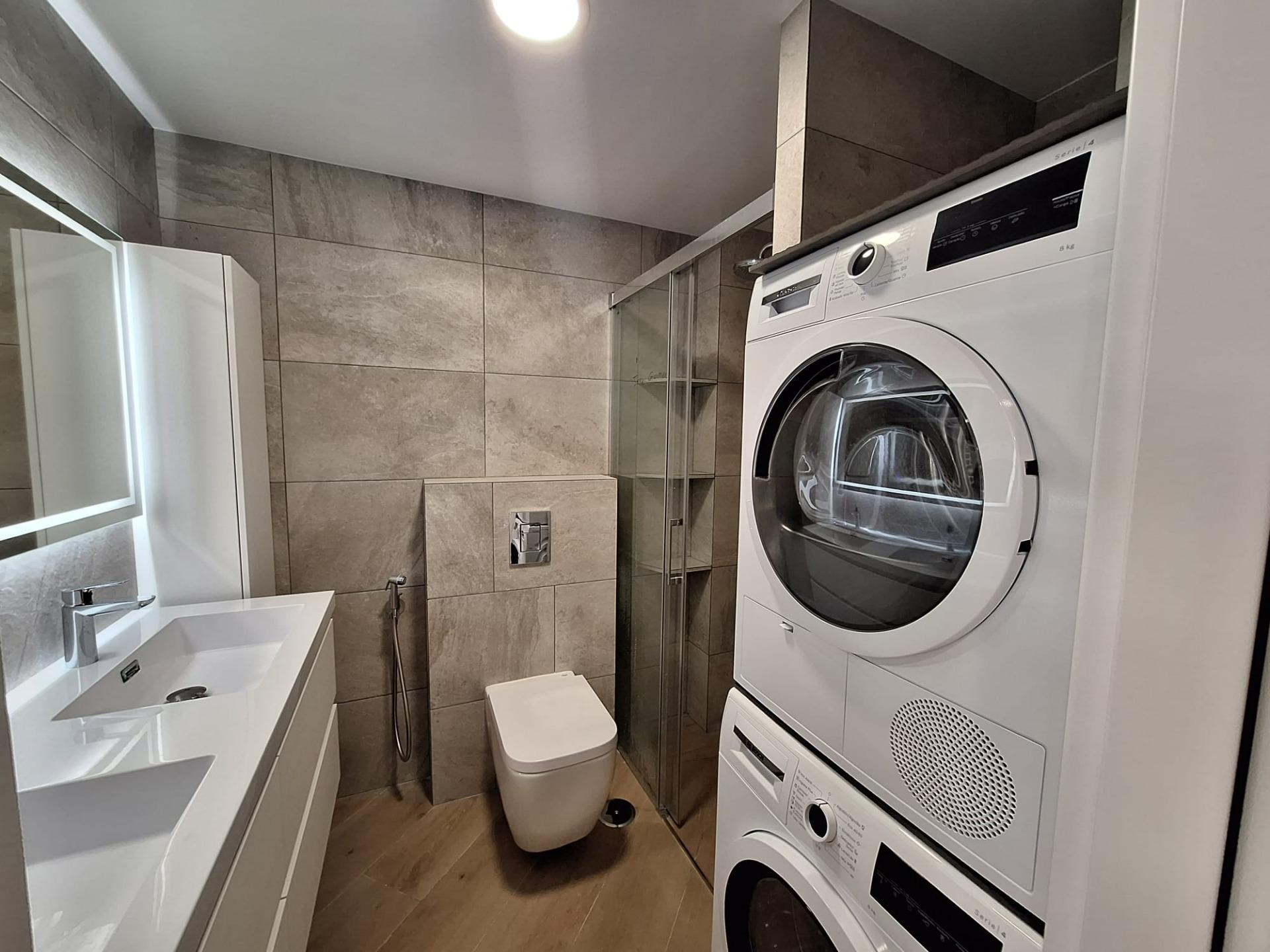 Bathroom in apartment for sale in Torrevieja