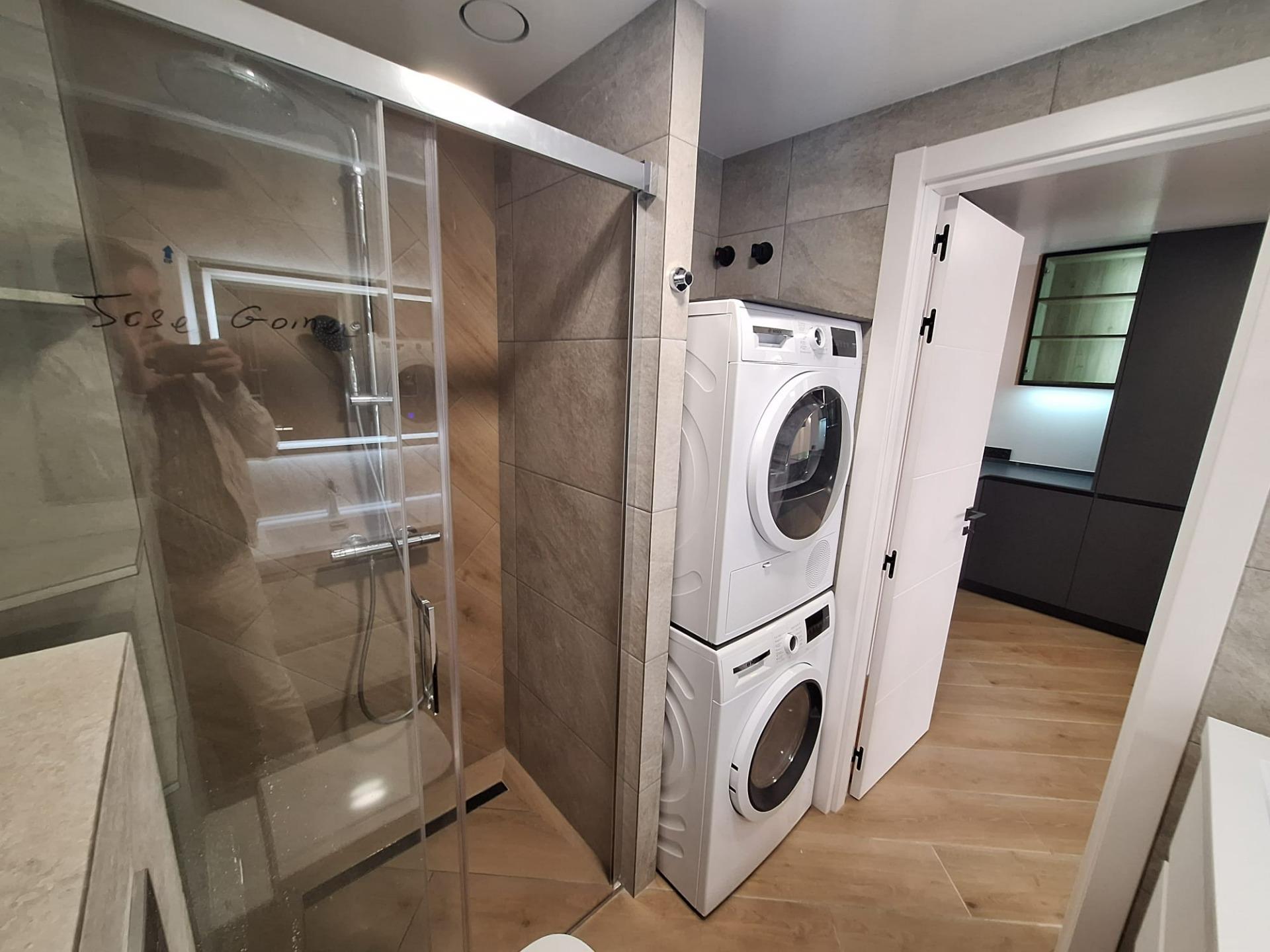 Pool area in apartment for sale in Torrevieja