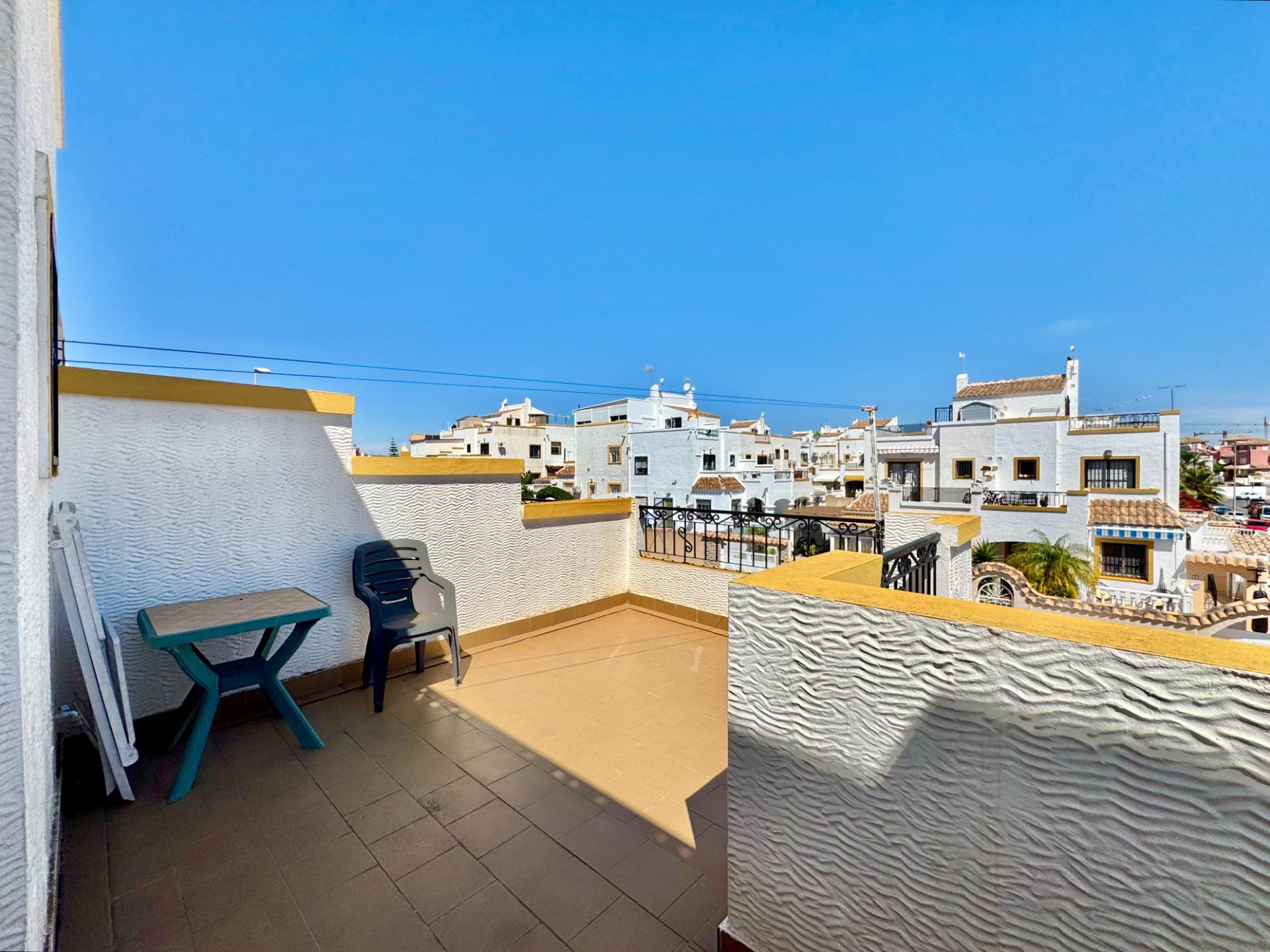 Terrace in terraced for sale in Orihuela Costa